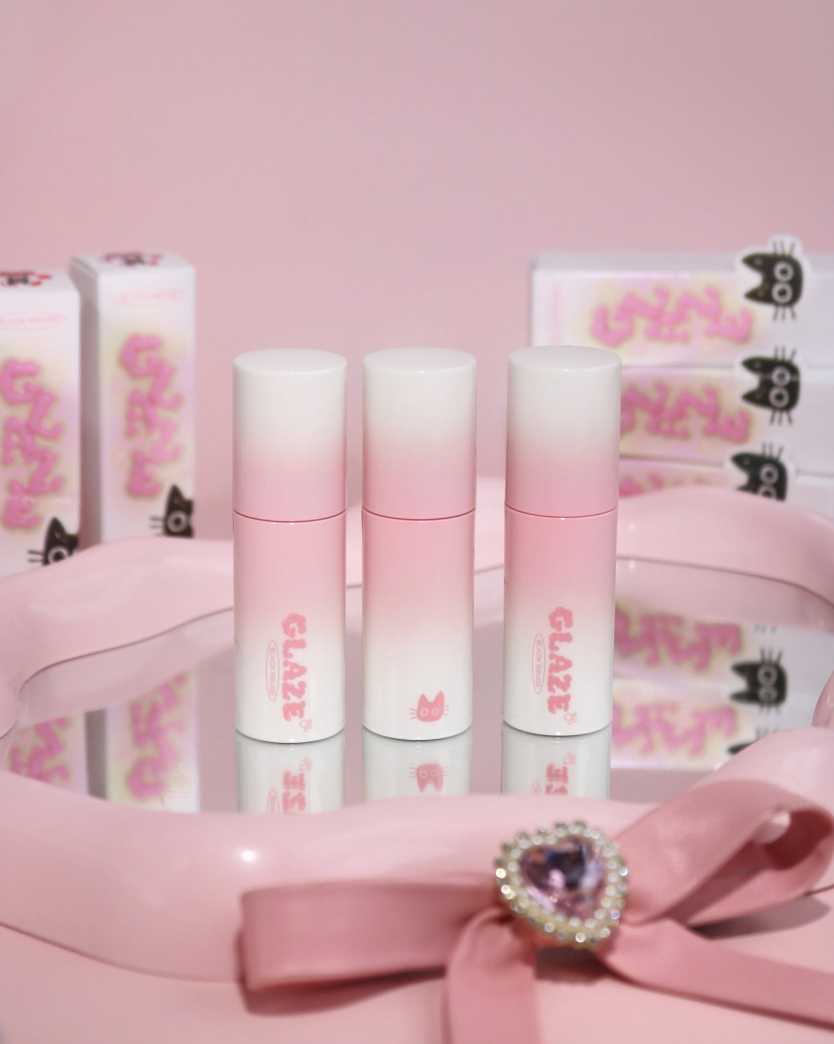 Lip makeup, Makeup, Lip gloss, ტუჩის მაკიაჟი, კოსმეტიკა, გლოსი, Black Rouge, Black Rouge Chewy Lip Glaze, Beauty Bar, Korean Cosmetics, ბიუთი ბარი, კორეული კოსმეტიკა