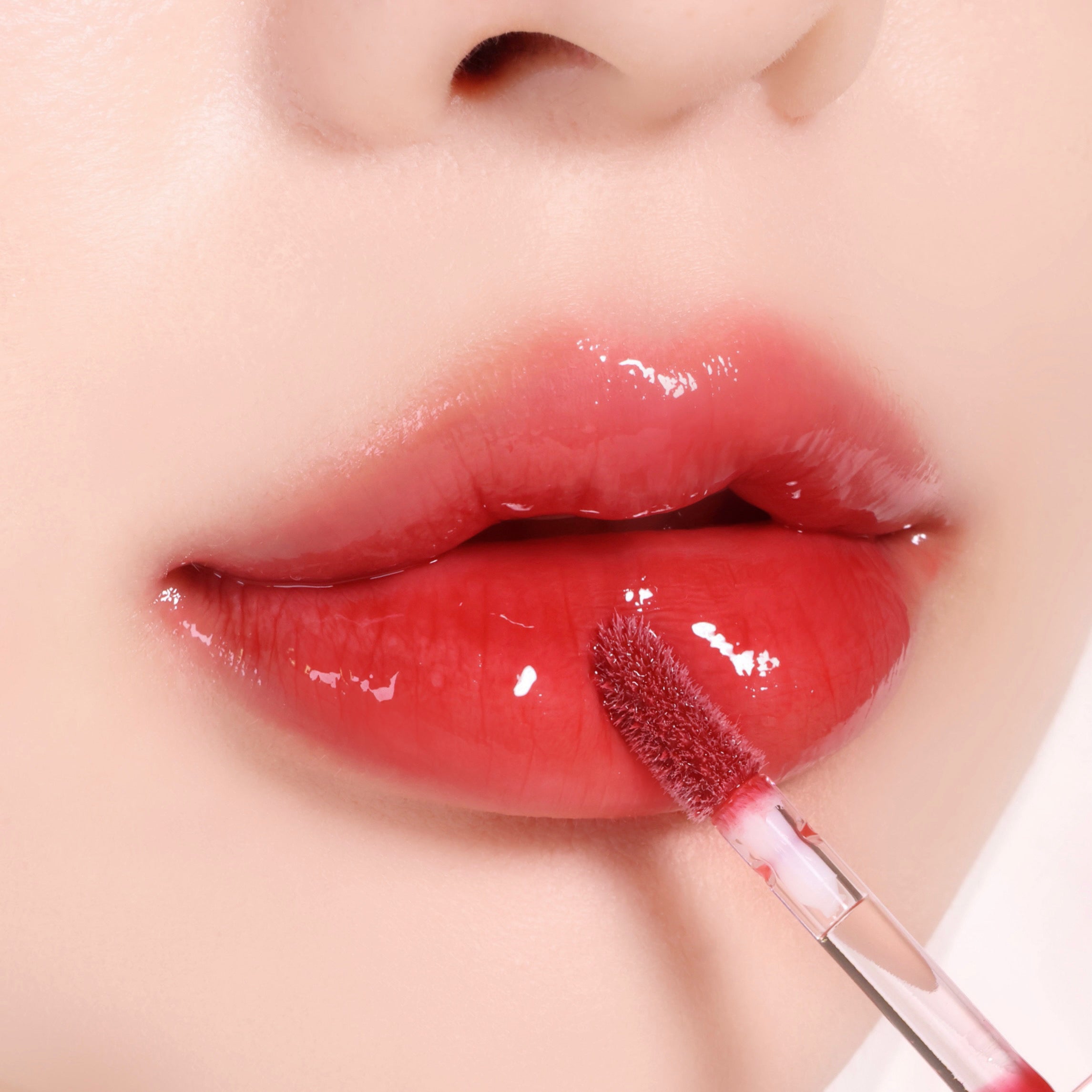Lip makeup, Makeup, Lip gloss, ტუჩის მაკიაჟი, კოსმეტიკა, გლოსი, Black Rouge, Black Rouge Chewy Lip Glaze, Beauty Bar, Korean Cosmetics, ბიუთი ბარი, კორეული კოსმეტიკა